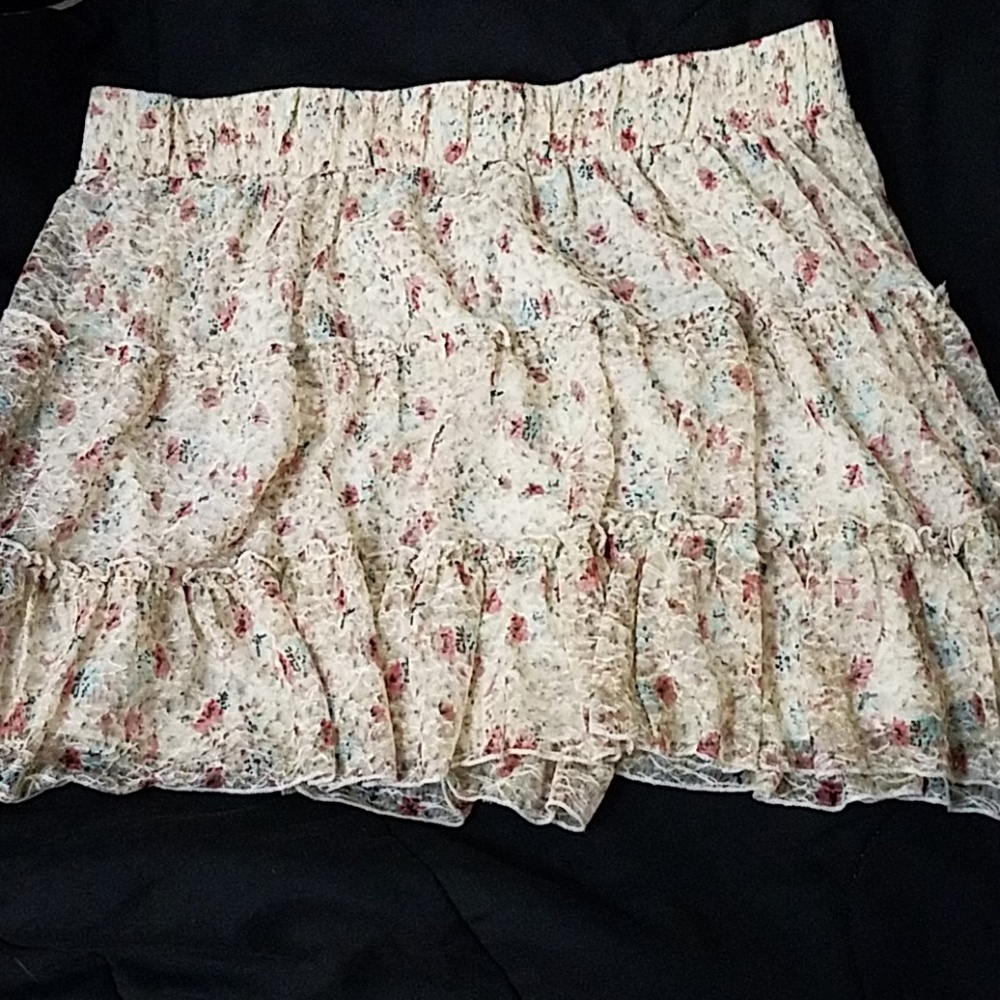 💙Maurices Floral Skirt💙 - Picture 6 of 6